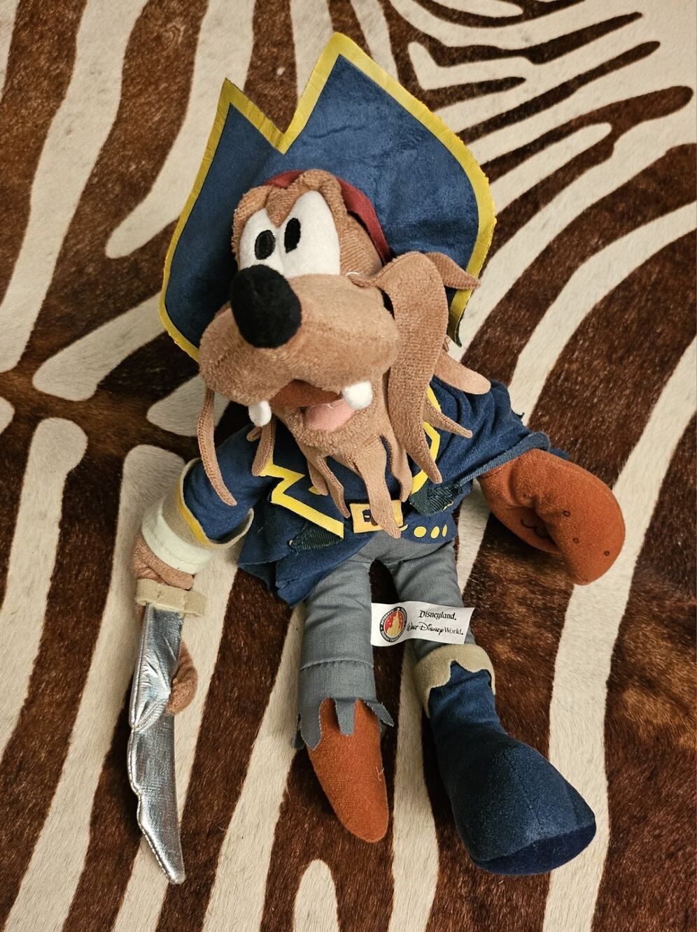 Disney Parks Exclusive Goofy Davey Jones Pirates Of The Caribbean 12" Plush